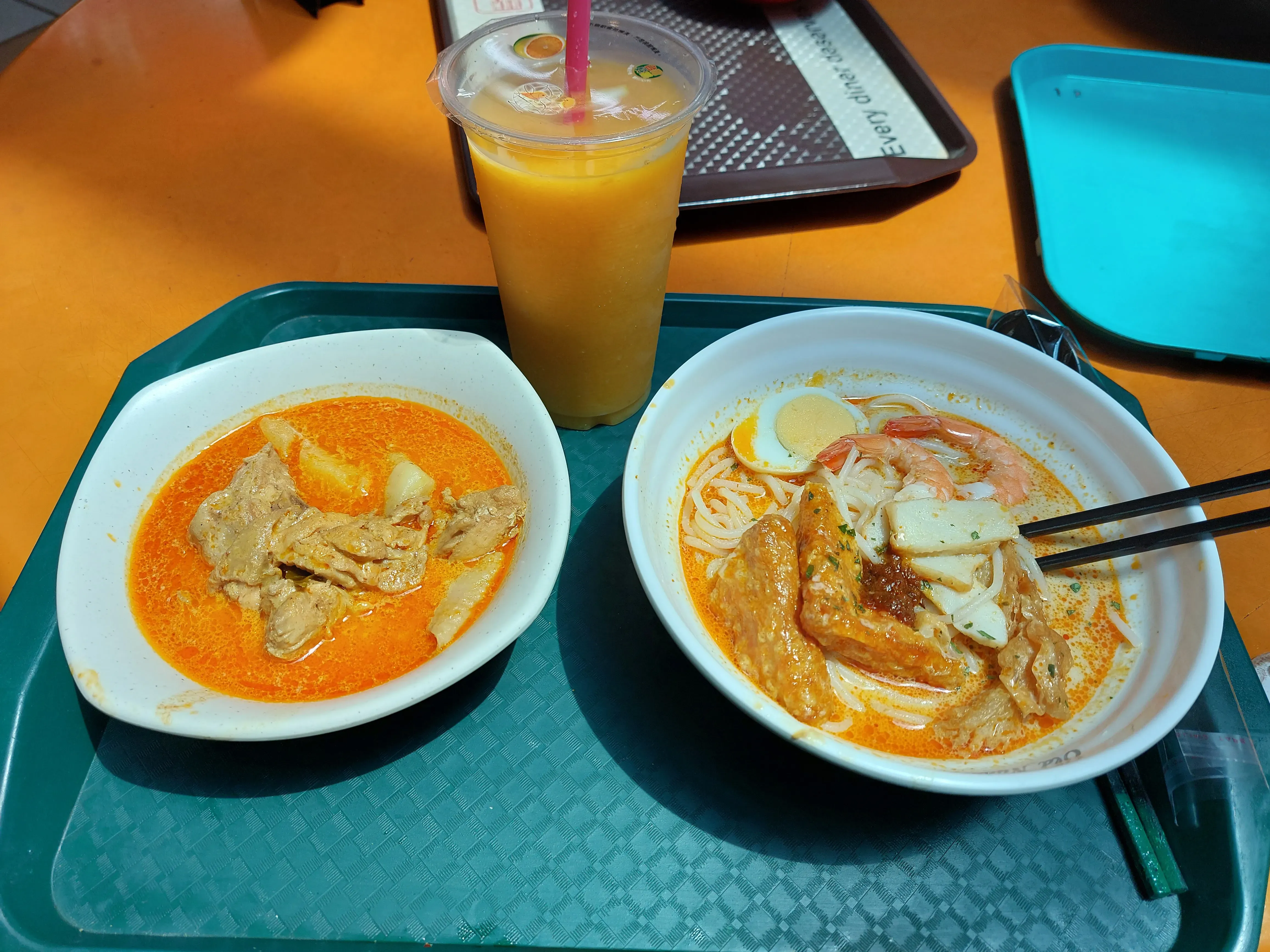 Laksa at Maxwell Food Centre