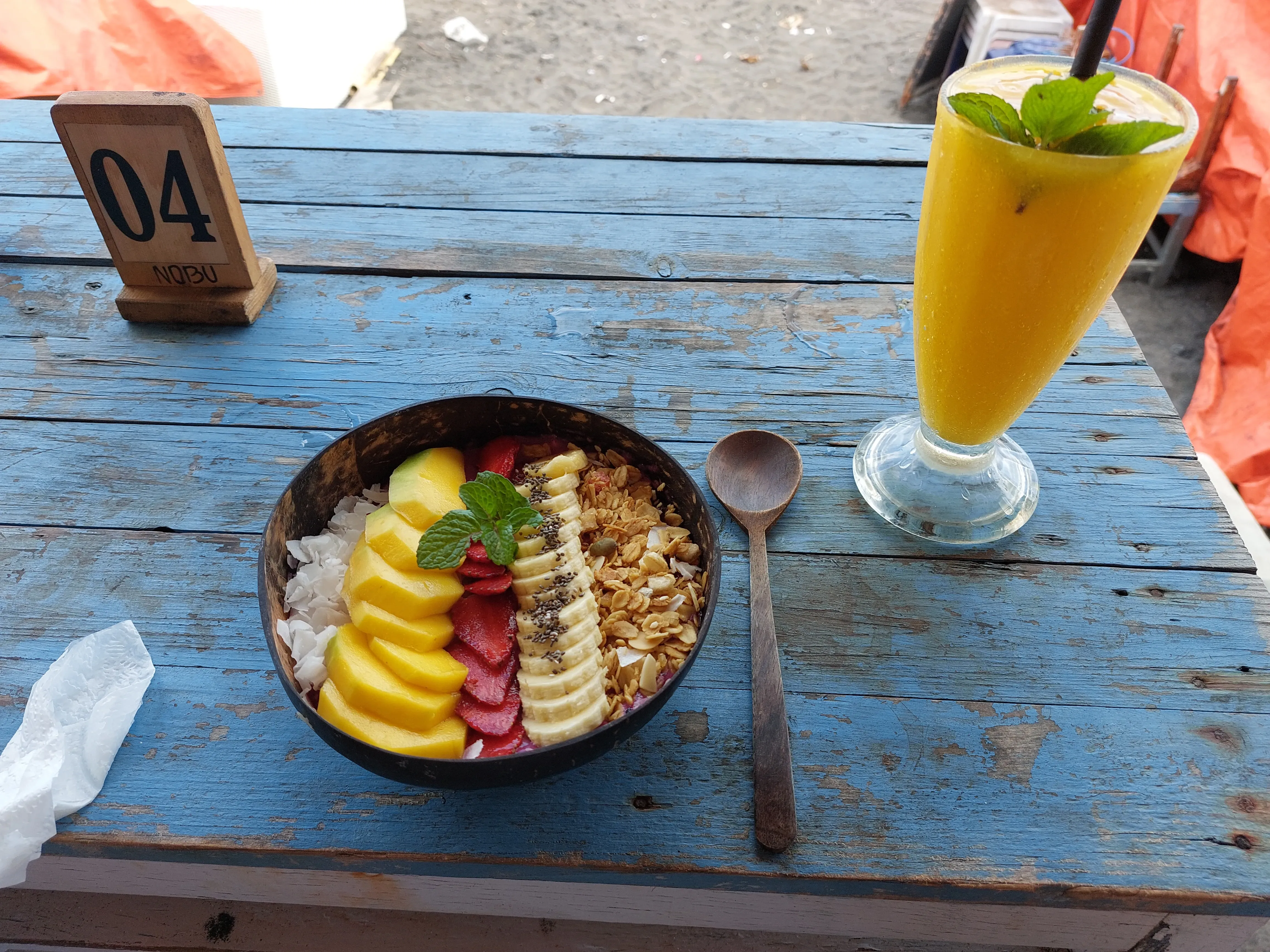 Yogurt bowl and smoothie in Bali